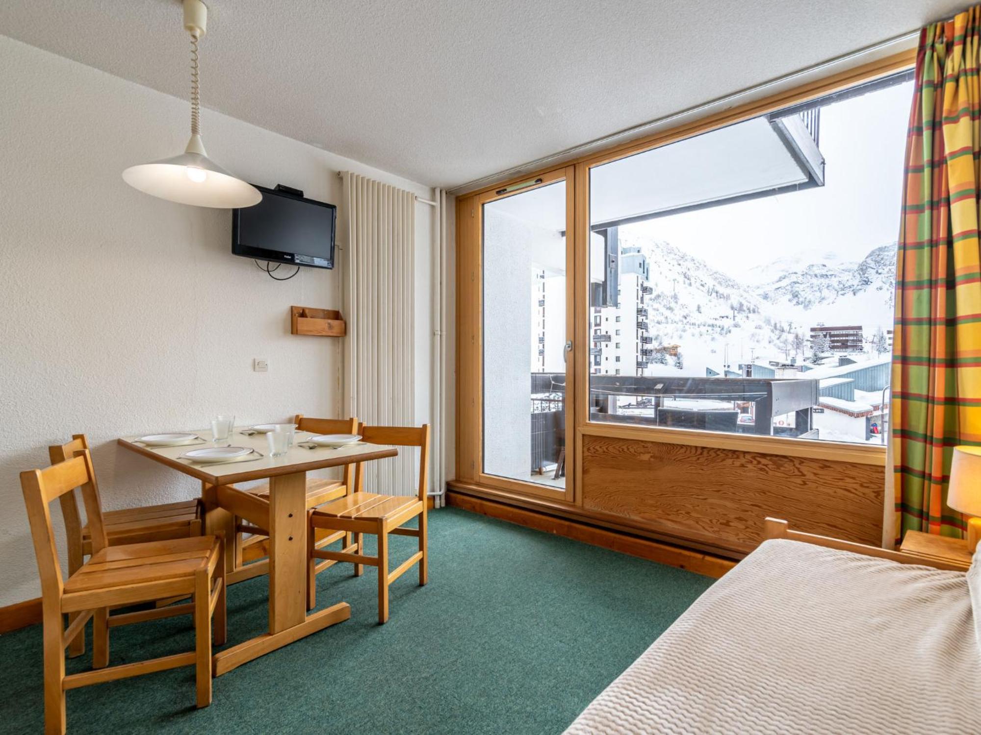 Club - Lavachet-13 By Interhome *